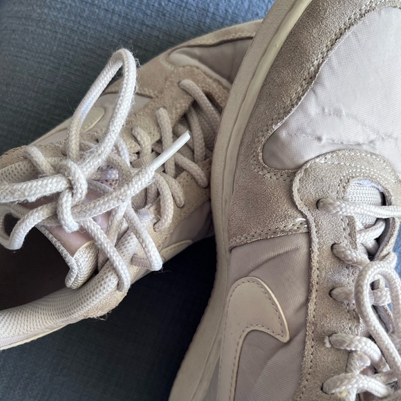 Nike Court Borough Low Premium cream sneakers - Size 8 - Picture 8 of 9